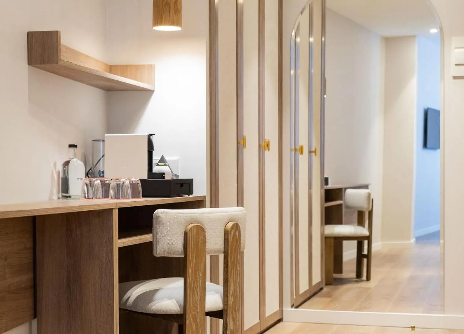 Hotel Well And Come Malaga