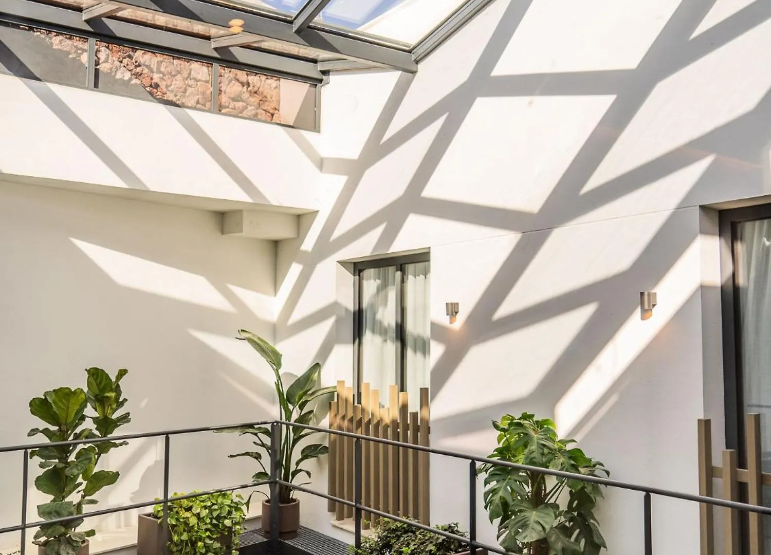 Hotel Well And Come Malaga