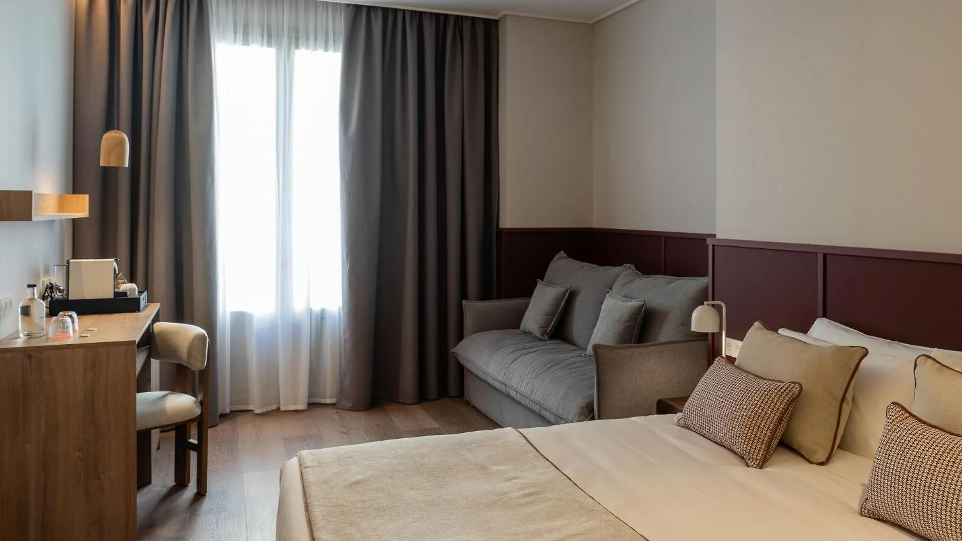 Hotel Well And Come Malaga Spain