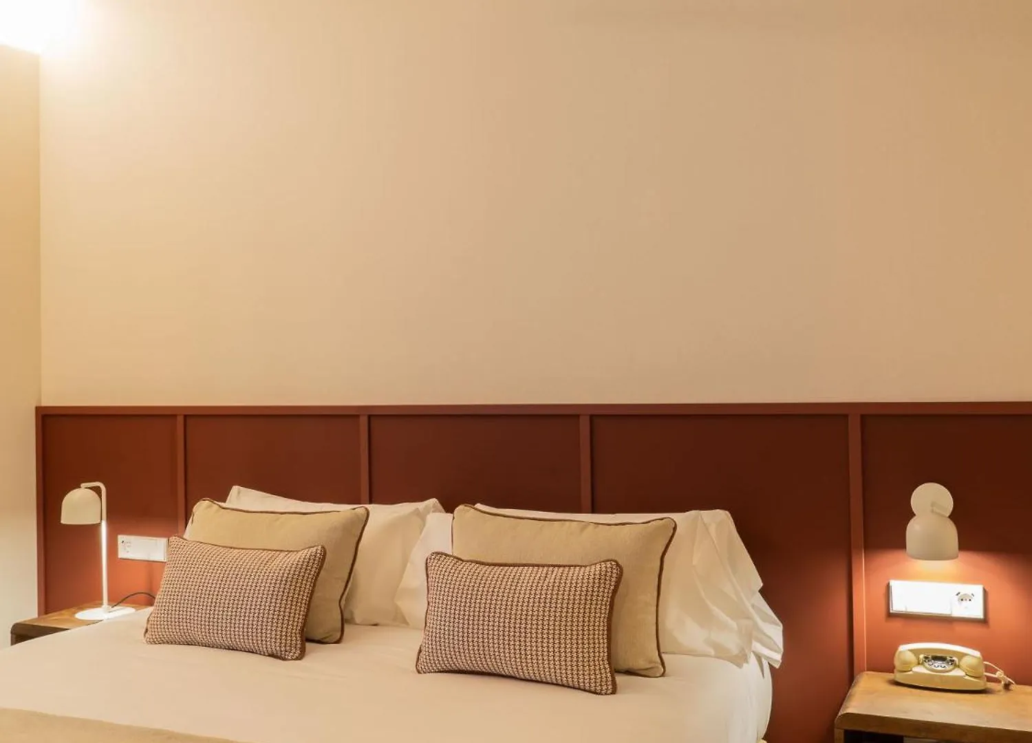 ****  Hotel Well And Come Malaga Spain